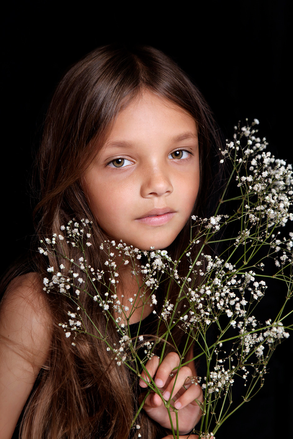 artistic child photography | a girl with a flower